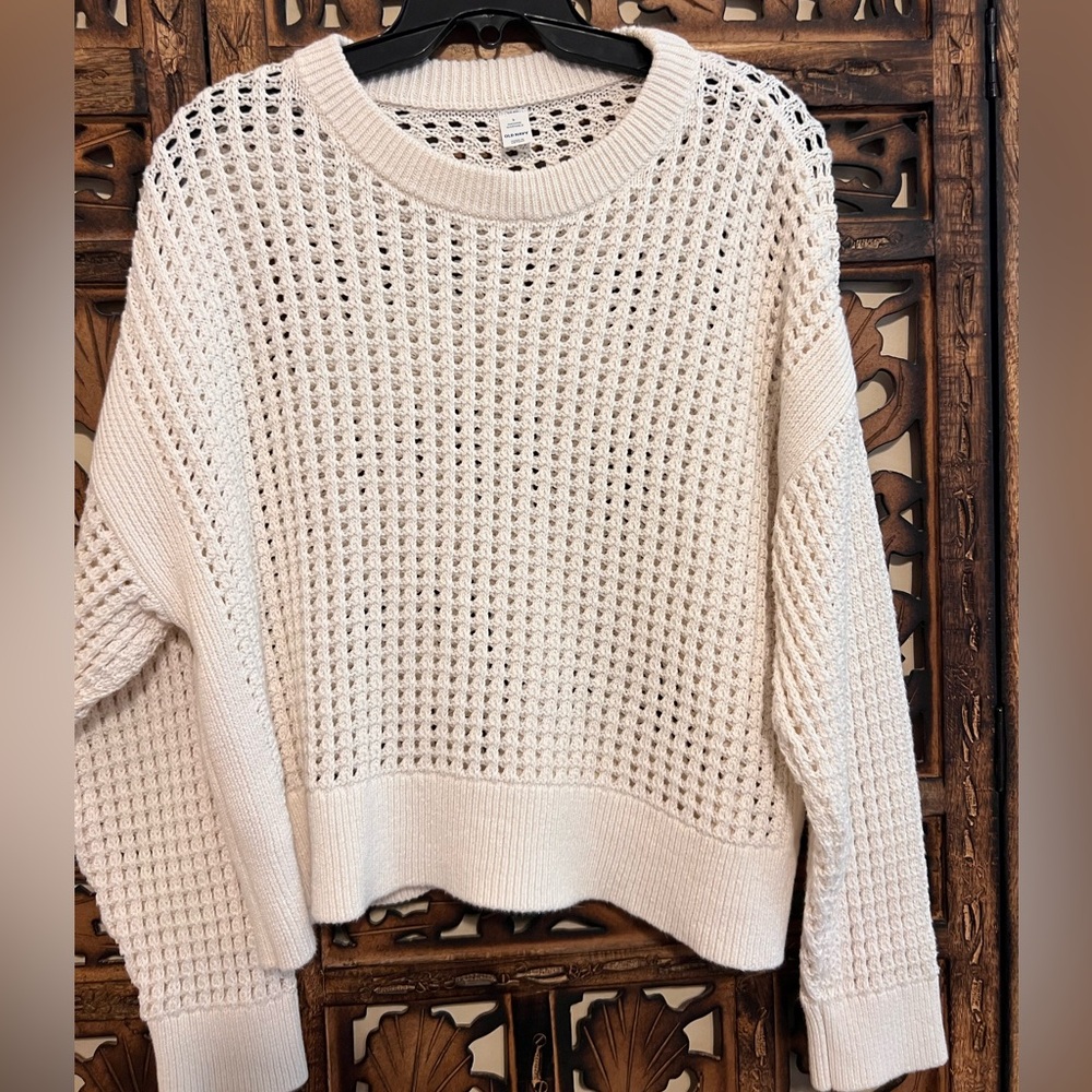 Old Navy Women's Cream Knit Sweater